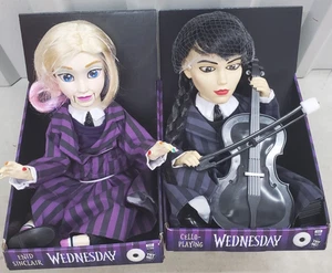 Animatronique de table 13 pouces Musical Wednesday Addams & Enid Sinclair - Photo 1/11