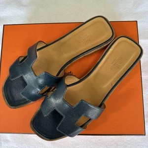 HERMES Oran Sandals Mules size 39 Black Leather Open Toe Boxed - Picture 1 of 24
