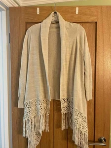 Damen ONLY vorne offen drapiert Strick Cardigan Häkel Quaste creme S - Bild 1 von 5