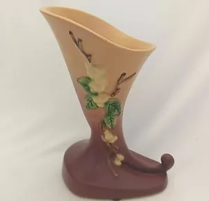 Roseville Art Pottery Snowberry Cornucopia Vase DUSTY PINK 1CC-8 USA 1940's - Picture 1 of 12