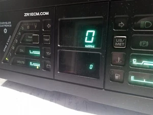 Chrysler Laser XE Odometer IC GI-2205 (4342218) for 4312654 - Bild 1 von 4