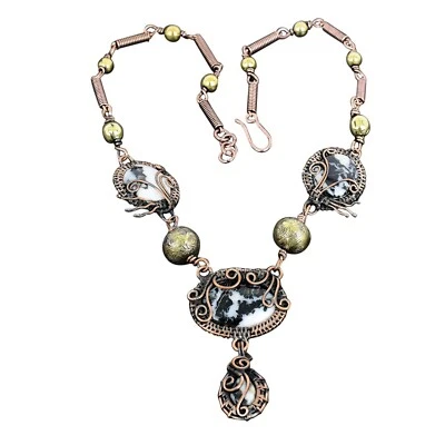 Collar de boda ovalado natural blanco búfalo turquesa cadena de cobre envuelto en alambre Foto 1 de 4