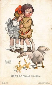 AK: Gans bedrohlicher Junge & Mädchen, Katharine Glassaway, 1912 Rotographie - Bild 1 von 2