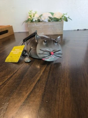 Dangling Metal Cat Hanger - Image 1 of 4