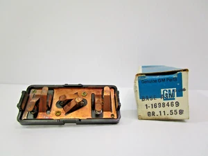 NOS GM 1961-82 CHEVROLET OLDS BUICK 6 WAY ELECTRIC SEAT SWITCH BASE #1698469 - Picture 1 of 6