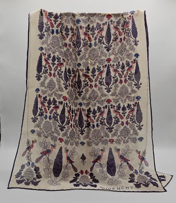 Bufanda vintage Givenchy púrpura roadrunners on Trees 100 % seda 45" x 15"" - como nueva Foto 1 de 4