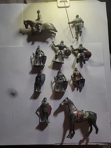 Vintage Lot Of 10 Lead Knights Made in England. Read Description - Picture 1 of 8
