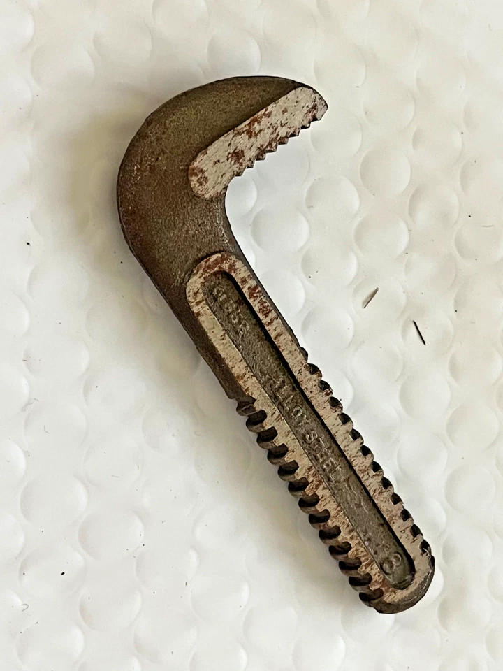 Ridgid  8" Replacement Hook Jaw for Pipe Wrench. NEW OLD STOCK - Image 1 of 1