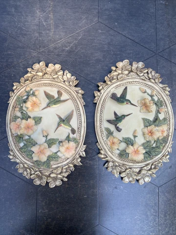 Vintage Home Decor Resin 3D Wall Hanging Hummingbird & Floral Plaques 10 x 6 Cover