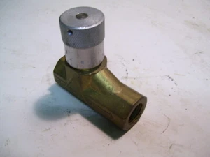 NUEVA VÁLVULA DE CONTROL DE FLUJO ALLION N4 1/2 FNPT P4182 - Imagen 1 de 5