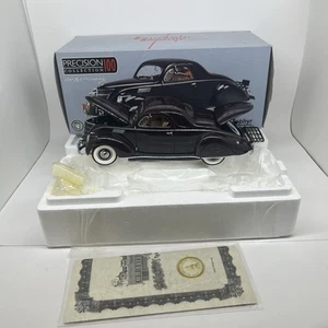 Colección Precision 100 Ford 1937 Lincoln Zephyr 1/18 Diecast Model Car LEER - Imagen 1 de 24