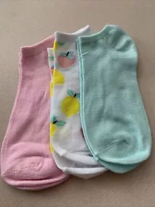 Women's Decorative No Show Socks Set Of Three Shoe Size 4-10 Brand New - Picture 1 of 2