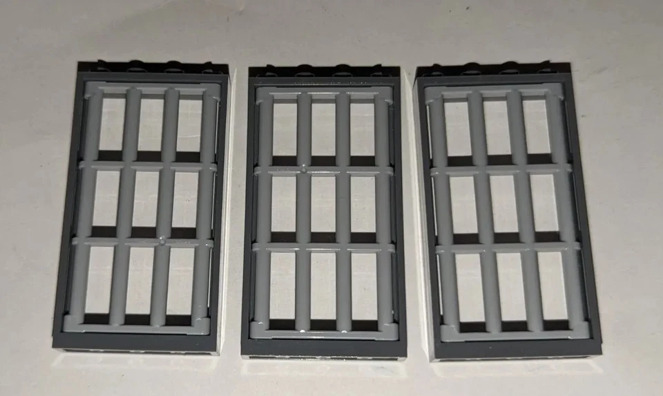 LEGO Lote De 3 Gris Oscuro 1x4x6 Marco Gris Claro Cárcel Prisión Estación De Policía Ventana Foto 1 de 2