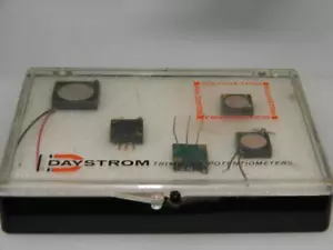 Daystrom Quadratische Verkleidung Trimmpotentiometer Neu im Karton Rohre BG38 - Bild 1 von 4