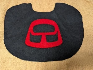 Babero de fieltro hecho a mano estilo Tlingit de Alaska pieza 12x15 PNW  - Imagen 1 de 4