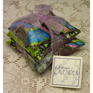 Sonoma Lavender Sachet Trio - Quadratisch 3 Kissen Pastell Neu mit Etikett - Bild 1 von 4