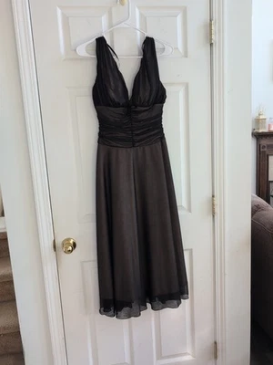 Vestido negro Dressbarn Collection talla 8 Foto 1 de 3