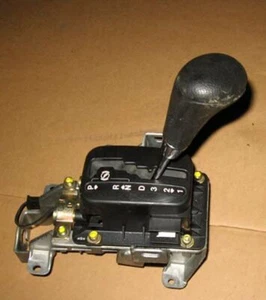 Schalthebel Audi A6 2.6 Automatik BJ 97 - Bild 1 von 1
