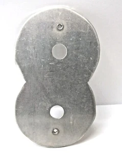 Aluminio industrial vintage número #8 pared de 5 pulgadas de alto rescatada #US23 - Imagen 1 de 5