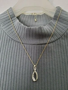 Elegante collar vintage de diseño de remolino de plata con tachuelas transparentes de 10". - Imagen 1 de 1