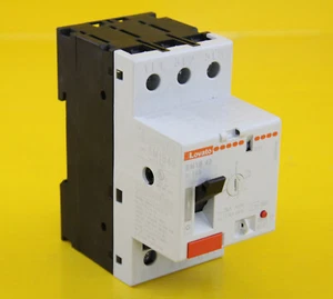 Lovato 11SM1B40 Manual Motor Starter 400V , 9-14A , 25kA , 3P - Picture 1 of 7