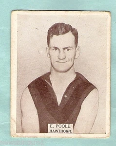 LARGE SIZE 1933 HAWTHORN WILLS CIGARETTE CARD #46 E. POOLE - Picture 1 of 2