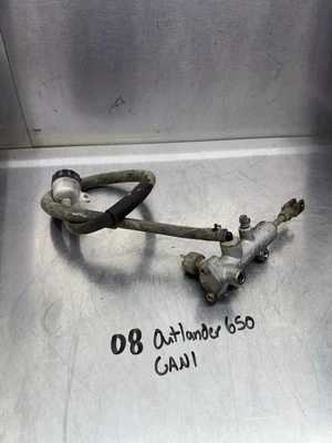 06 07 08 Cilindro maestro de pie trasero Can-Am Outlander Max 500 650 800 705600543 Foto 1 de 3