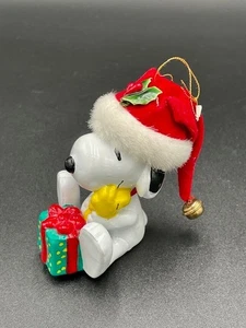 Vintage Snoopy Woodstock Weihnachtsschmuck Peanuts Nikolausmütze Hartplastik UFS - Bild 1 von 8