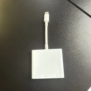 Apple USB-C Digital AV Multiport Adapter - A1621 - Afbeelding 1 van 3