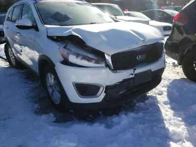 Used Rear Spoiler fits: 2018 Kia Sorento high mounted stop lamp Rear Grade A Foto 1 de 4
