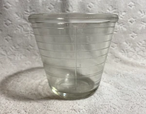 Vintage Hazel-Atlas Clear Glass Embossed-Measuring Egg-Beater CUP 2C 1PT 16oz - Bild 1 von 12