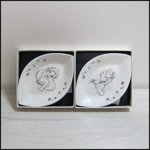 Set piatti piccoli Disney Crystal Season Ariel e Bell Made in Japan - Foto 1 di 6