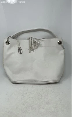 Bolso de hombro Carlos By Carlos Santana para mujer de cuero granulado blanco con borla Foto 1 de 4