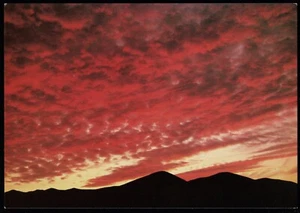 Sunset Silhouette Of The Malvern Hills Worcestershire Postcard - Picture 1 of 2