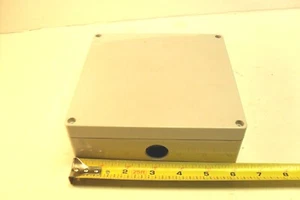 Hammond Plastic Enclosure w/ Sub-Panel 1557 Series Water Tight 6-1/4" x 6-1/4 x - Picture 1 of 8