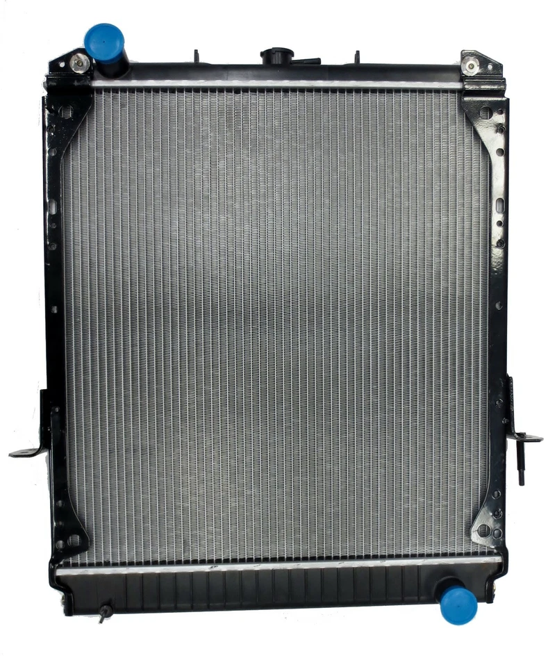 Heavy Duty Radiator for Isuzu N Series & GMC W Series Diesel 8973115580 (24121) - Imagem 1 de 1