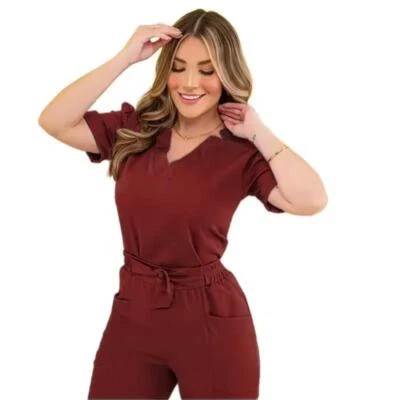 Conjunto exfoliante médico para mujer - Uniforme de enfermería Top y pantalones para clínica/spa Foto 1 de 4
