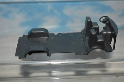 1/43 norev ancien peugeot J7 intérieur neuf pour pieces - Photo 1/3