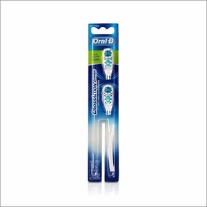 Oral-B Spazzolino da denti ad azione incrociata morbido 4 testine di ricambio orale - Foto 1 di 6