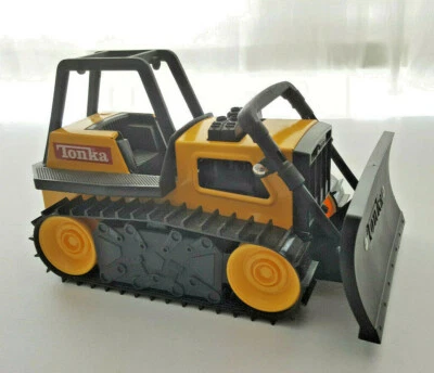 Bulldozer Cat Tonka 2012 casi nuevo vehículo de metal y plástico. Totalmente funcional 12" x 6" Foto 1 de 4