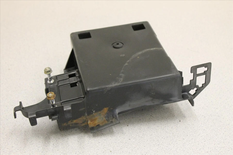 Honda VT 700 C 1986 sombra batería caja bandeja almacenamiento plástico OEM VT700 86 Foto 1 de 1