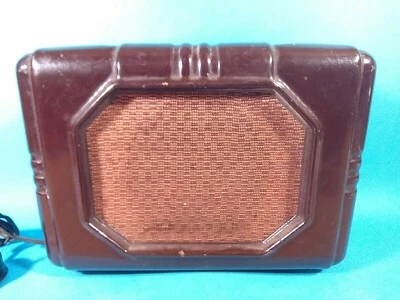 Sowjetisches altes Radio Vintage. Zvuk. UdSSR 1951 - Bild 1 von 4