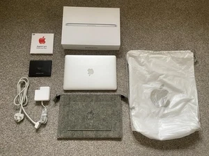Apple MacBook Pro (Retina 13 Late 2013) Intel Core i5 8GB 256KB Processor 2.4 - Afbeelding 1 van 21