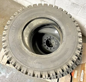 7.50 x 16 12PR F 144A5 tires, Solideal Ecomatic Pneumatic NOS - Picture 1 of 4