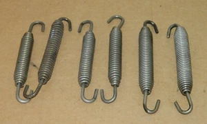 Exhaust Pipe Muffler Retention Mount Mounting Springs Ducati 748 916 996 OEM - Picture 1 of 1