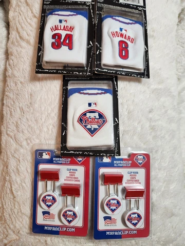 Phillies Jersey Wristband FanBand And Fan Clips. 2 Sided Band. 4 total clips Cover