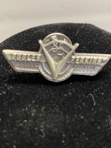 DUDLEY PERKINS CO. HARLEY DAVIDSON Dealership Pin 85 years 1914-1999 Rare - Picture 1 of 4