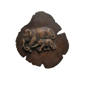 DarkTeak Box mit Elefanten Plakette (02) - Bild 1 von 2