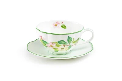 Taza de té y platillo Grace Teaware Apple Blossom 7,5 oz porcelana de hueso con caja de regalo Foto 1 de 4