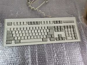Behavior Tech Computers 7039R Enhanced Keyboard (AT, 1992) - Picture 1 of 5